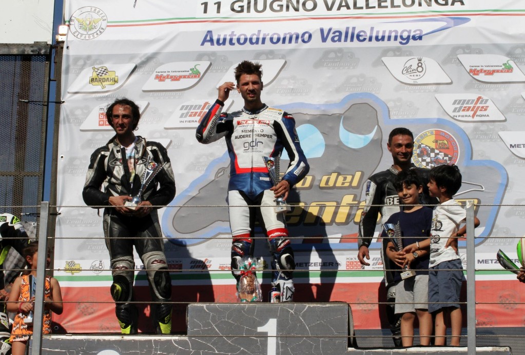 DAnnunzio-podio-Vallelunga.jpg