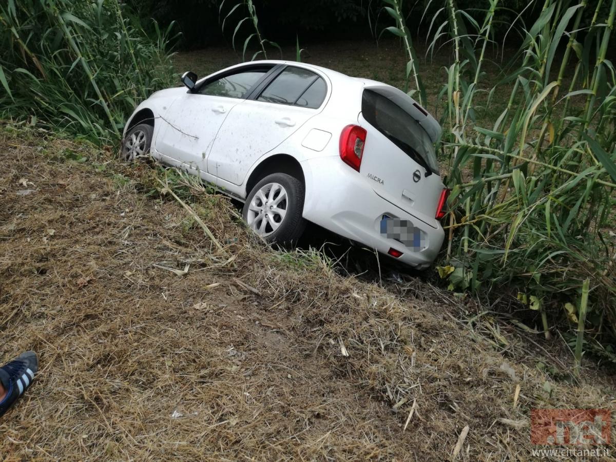 incidente-cappelle-sul-tavo-davanti-cimitero1.jpeg