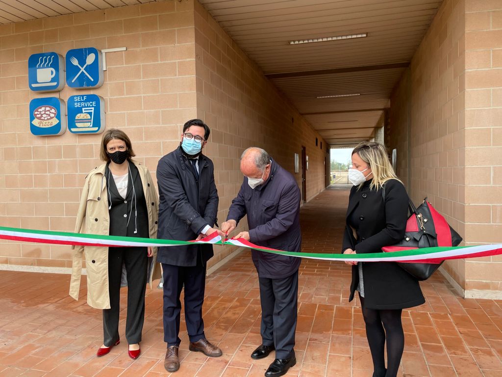 Foto-taglio-del-nastro-csa.jpeg